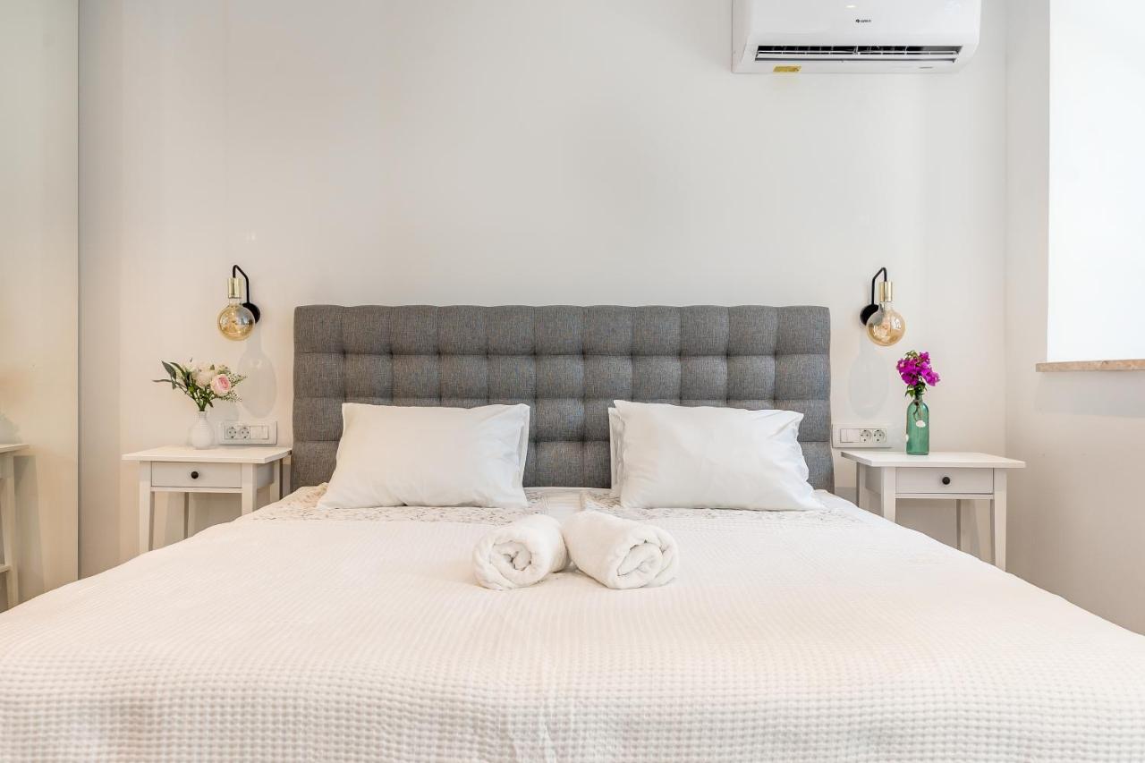 Luxury Apartments Azalea Примоштен Екстер'єр фото